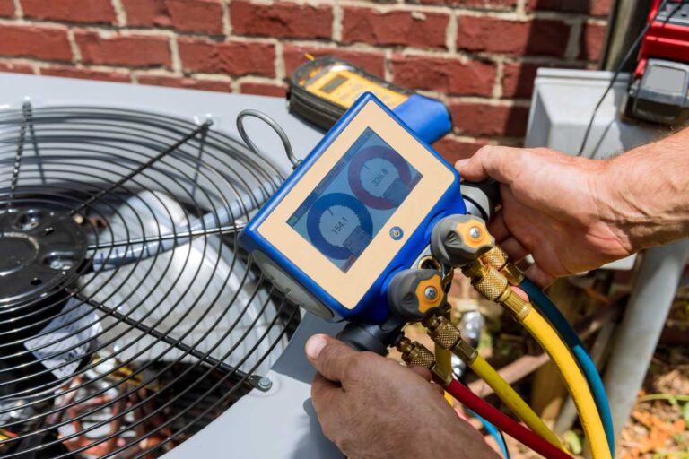 HVAC Maintenance tech